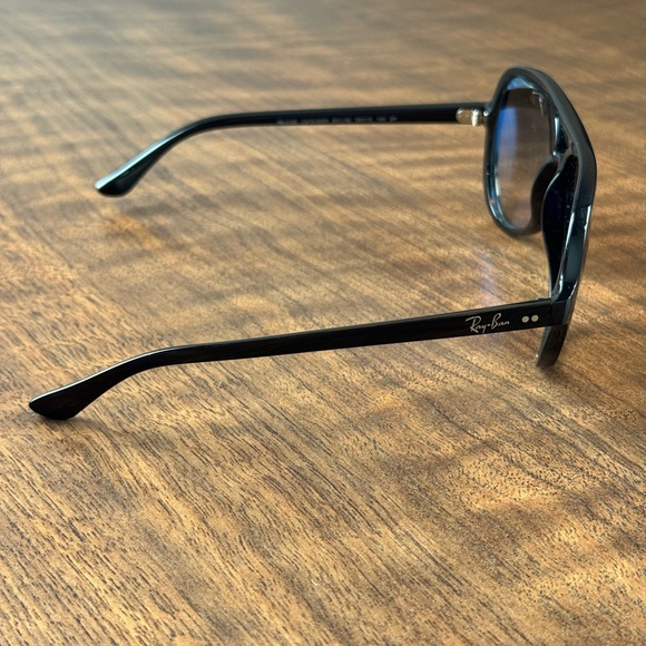 New Ray-Ban Cats 5000 RB4125 601/32 Black / Grey Gradient 59MM Sunglasses - Picture 2 of 8